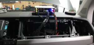 06-VW-T6-Verstaerker-Endstufe-DSP-Mosconi-D2100.4DSP-25-1600-1000-80