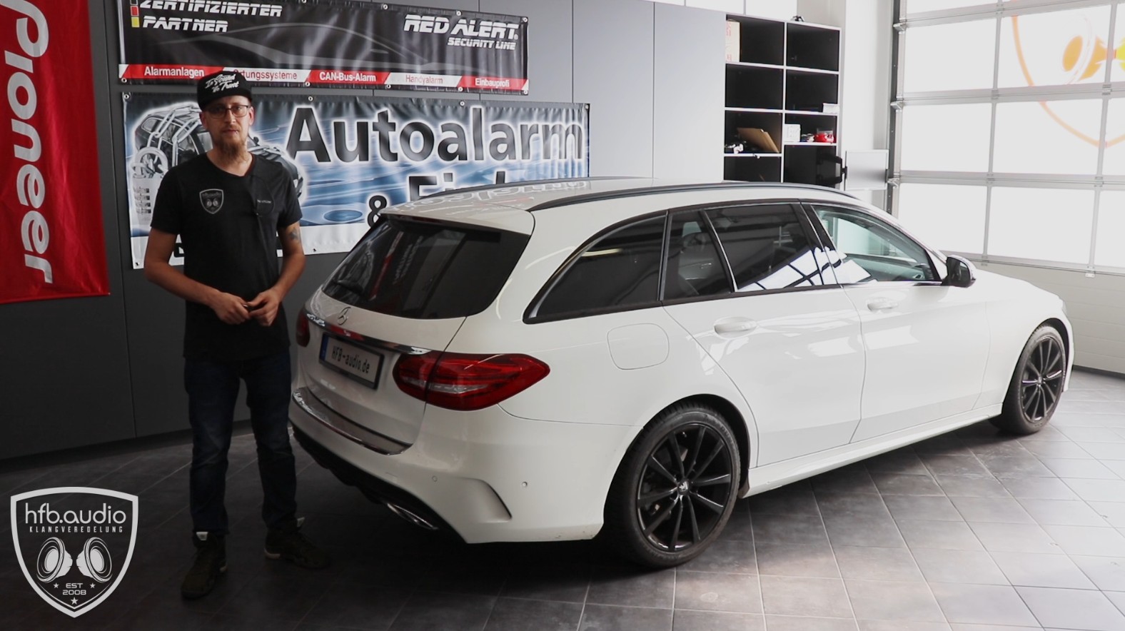 Nachrüstung einer Rückfahrkamera in einer Mercedes C-Klasse W205 / S205