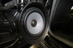 09_mercedes_a-klasse_w177_lautsprecher_hinten Coax Lautsprecher von Morel in der hinteren Tür einer Mercedes A-Klasse W177