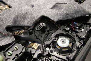 06_Mercede_GLE_V167_Mitteltoener_Vorne Mercedes GLE V167 Lautsprecher Tür vorne Helix Compose i7 Ci7 M100FM-S3