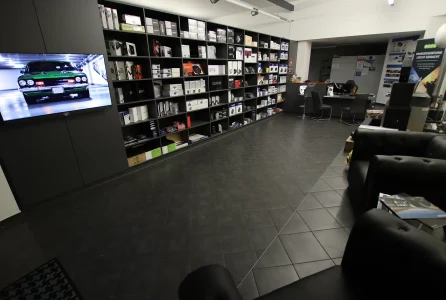 Car Hifi Fachgeschäft in Hannover - Hier bekommen Sie Lautsprecher, Subwoofer, Endstufen und Autoradios für Ihr Auto