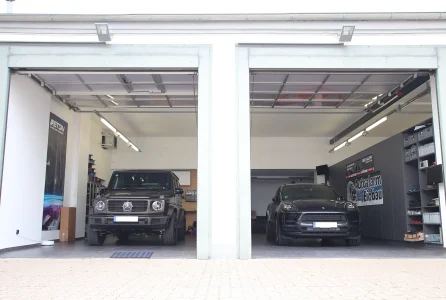 Car Hifi Werkstatt Porsche macan und Mercedes G-Klasse